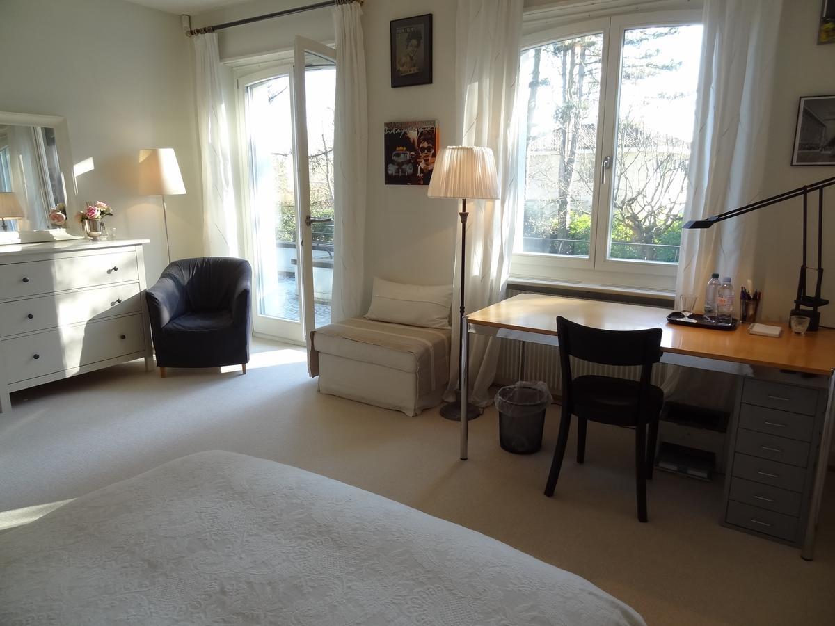 The Garden Guesthouse Bottmingen Экстерьер фото